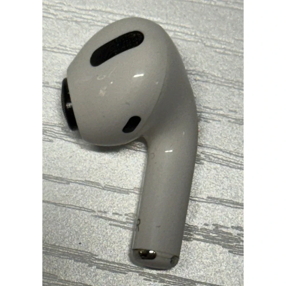Apple AirPods Pro 1st Gen. Lightening Charger Compatible Right Side Only A2083